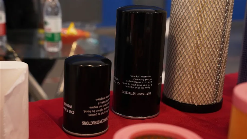 Auto Accessories Bus Engine Parts Purifier OEM MD135737 15400-Raf-T01 Washable Fuel Filter Oil Filter Rau Mitsubishi Chrysler Toyota Lexus Isuzu