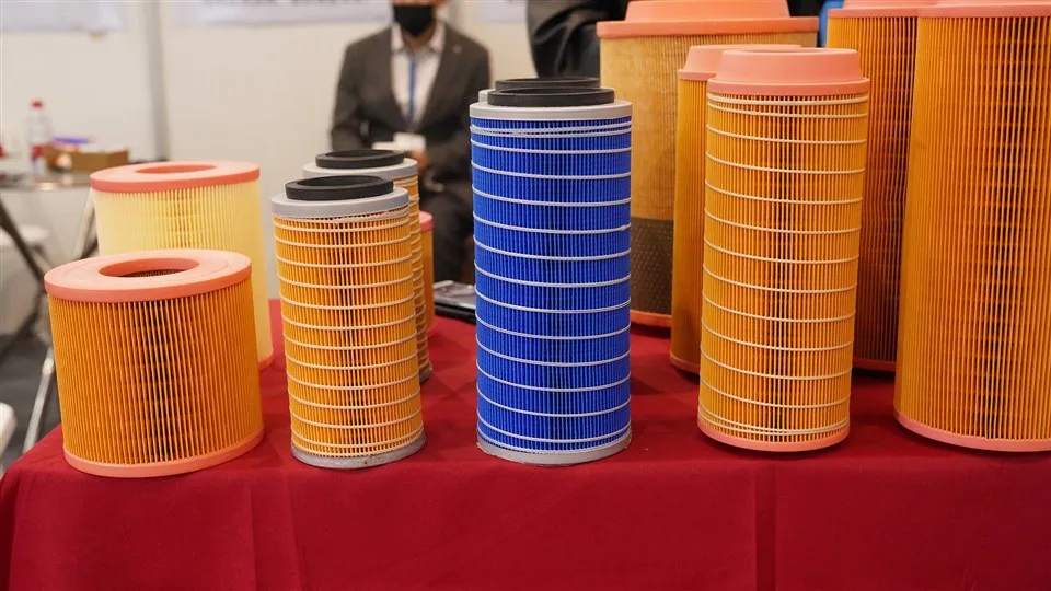 Cov Khoom Siv Tshiab Lub Siab Zoo Nyiaj Roj Lim