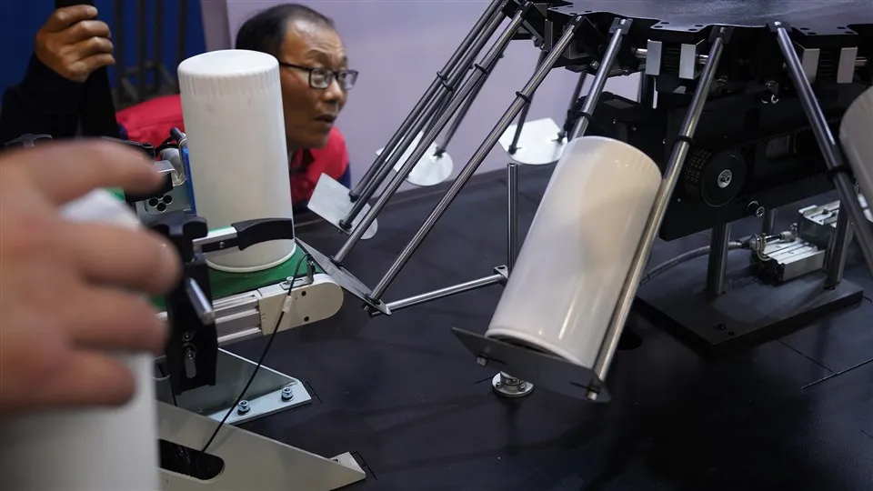 Truck Engine Parts Oil Filter Element